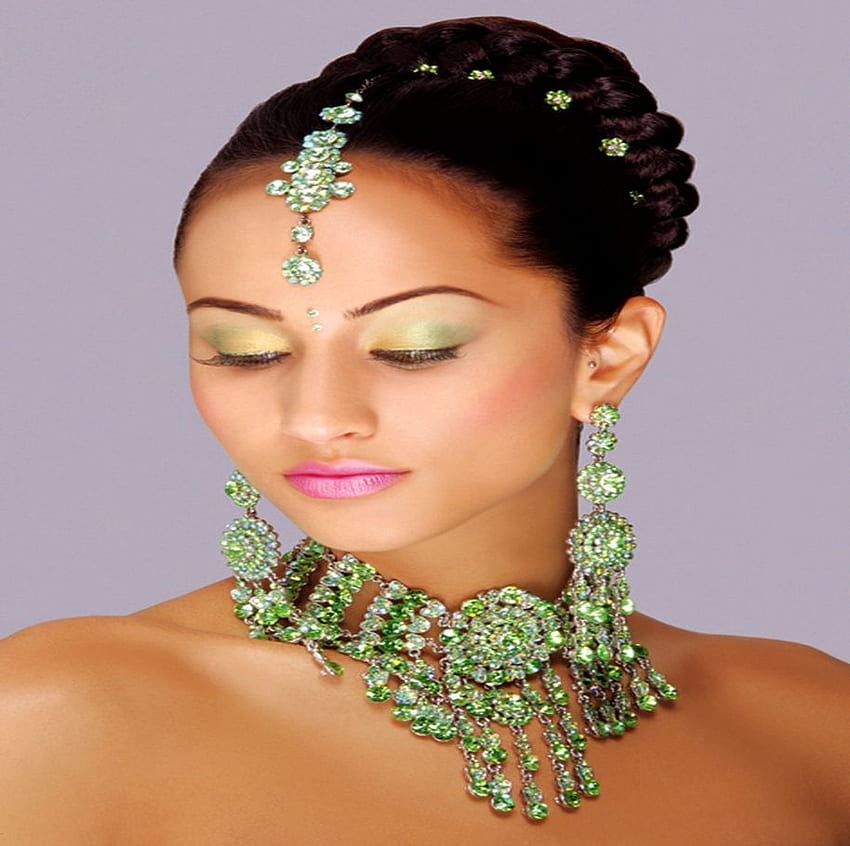 Emerald Beauty Beautiful Emerald Mofdel Woman Hd Wallpaper Pxfuel