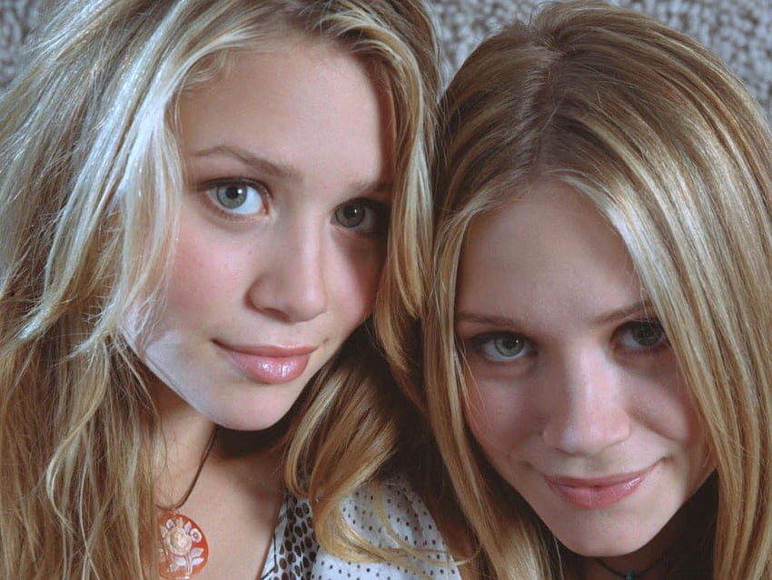 Olsen Twins Mary Kate Ashley Olsen Foto Fanpop Hd Wallpaper Pxfuel