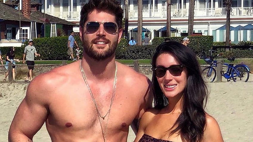 Coronavirus What Canadian Model Nick Bateman Posts A Naked Of His Wife