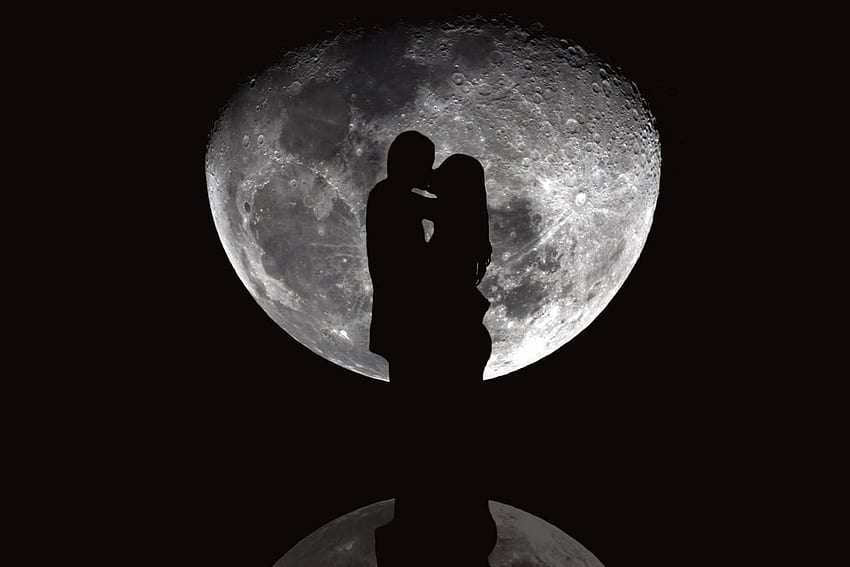 Moonlight Love, lovers, moon, dark, silhouette HD wallpaper