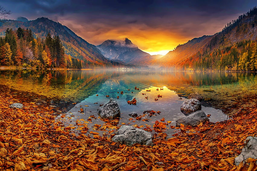 Lago Langbathsee, montaña, lago, puesta de sol, colinas, otoño, hermoso, Ebensee, hojas, reflexión, otoño, Austria, asombroso, follaje fondo de pantalla