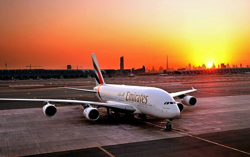 Emirates Airbus A380 800 ile uçun. Fly Emirates Airbus A380 800 Hisse Senedi HD duvar kağıdı