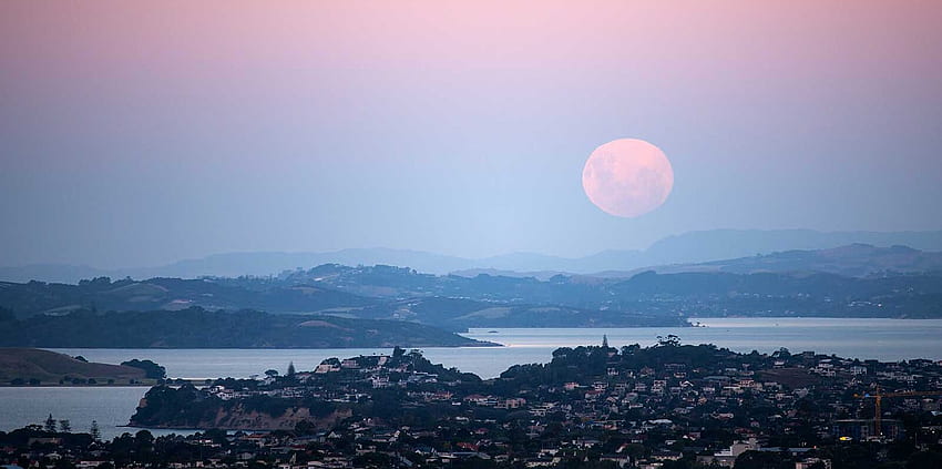 How to See the Pink Supermoon in April 2020. Travel + Leisure. Travel + Leisure, Super Moon at Sunset HD wallpaper
