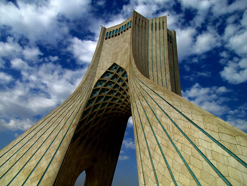 Torre Azadi Viajes a Irán, visa de Irán, turista de Irán, viajes a Irán, recorrido por Irán, viaje a Irán fondo de pantalla