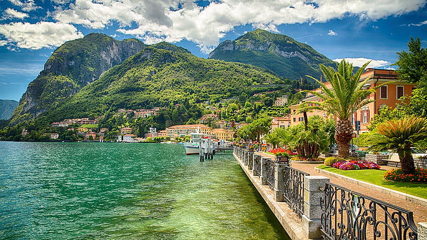Lakeshore Promenade View, Menaggio, езерото Комо, Ломбардия, Италия, къща, облаци, небе, планини, село HD тапет