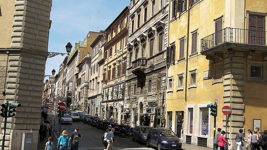 City street in Rome, Italy HD wallpaper