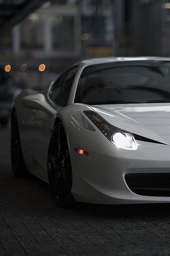 Download Classic White Ferrari Car Wallpaper | Luxury cars, Ferrari, White  ferrari