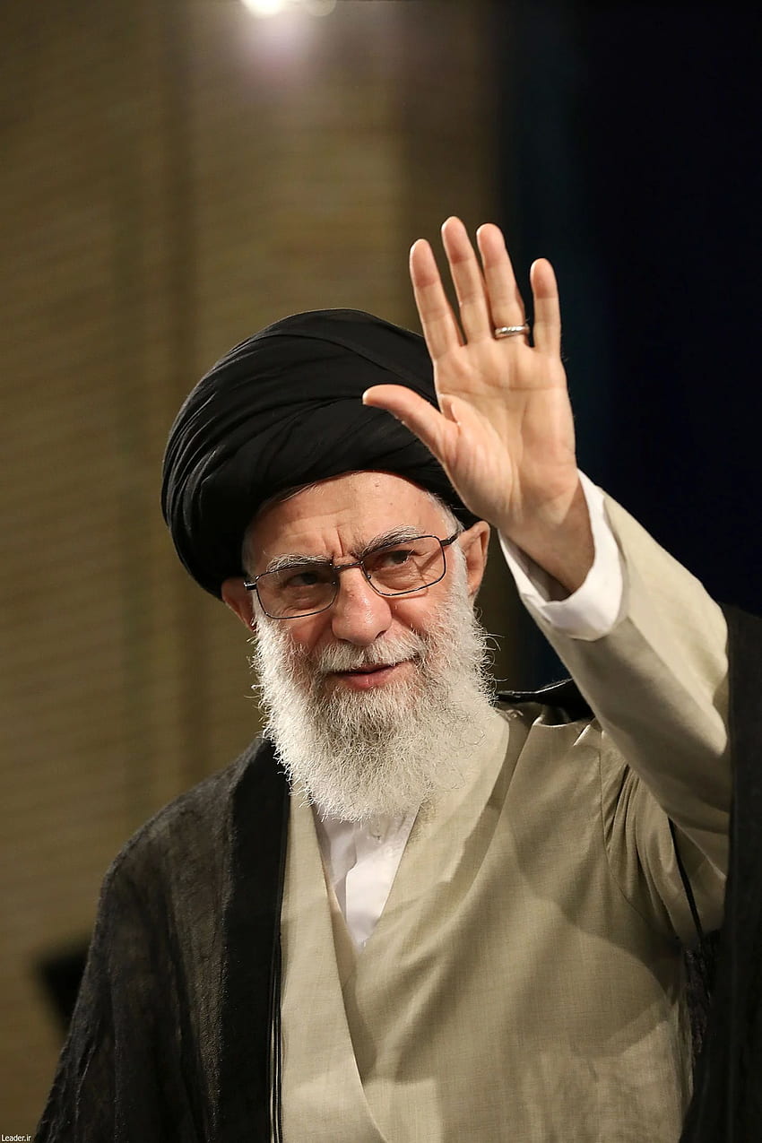 Ayatollah Khamenei meets with officials of Iran's Hajj, Ali Khamenei HD phone wallpaper