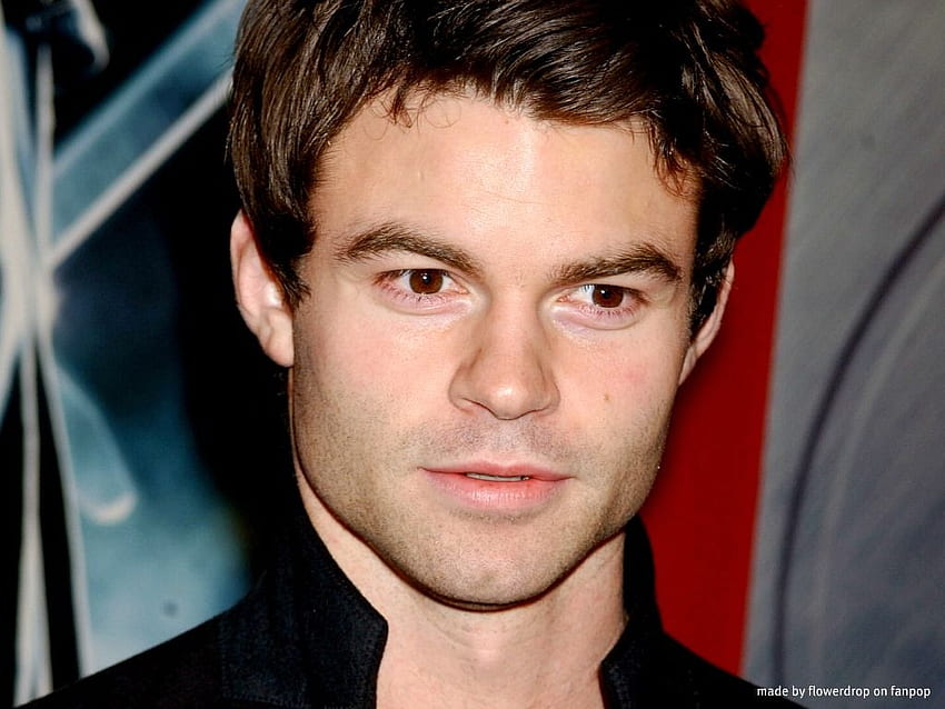 Daniel Gillies - Daniel Gillies HD wallpaper