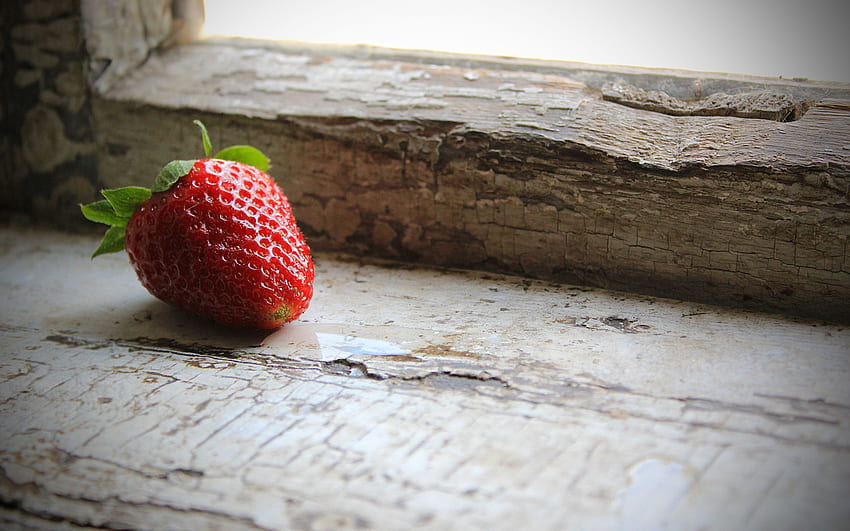 Food, Strawberry, Berry, Window Sill, Windowsill HD wallpaper