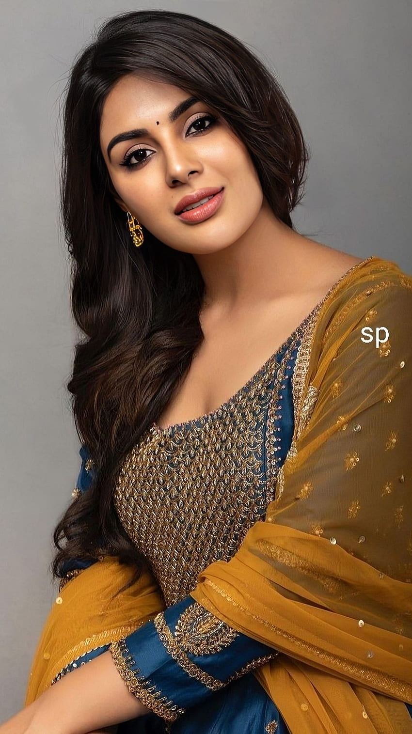 Samyukta menon, malayalam actress HD phone wallpaper