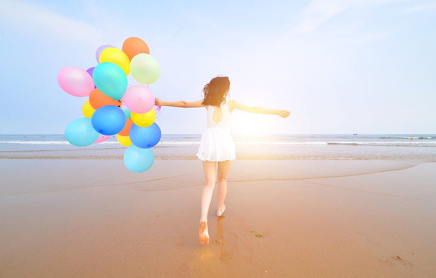 sand, sea, beach, summer, girl, the sun, happiness, balloons, stay, colorful, girl, summer, sunshine, happy, beach, sea for , section настроения HD wallpaper
