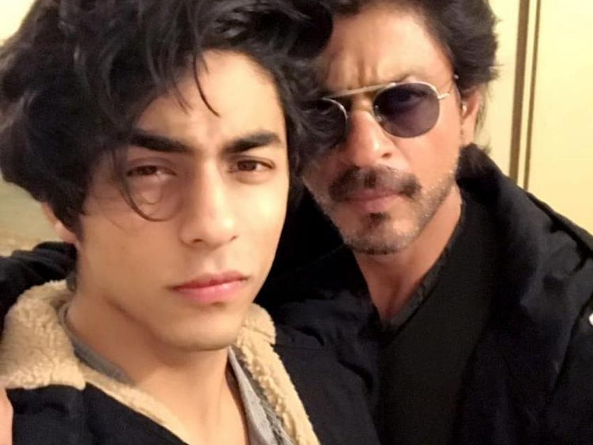 SRK – arischer Name. Als Shah Rukh Khan den interessanten Grund für die Benennung seines Sohnes Aryan offenbart hatte HD-Hintergrundbild