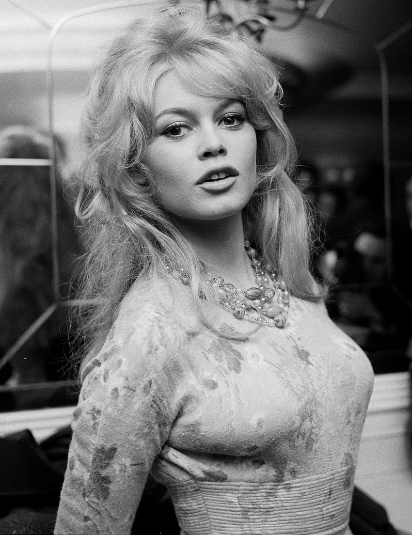 Brigitte Bardot Sfondo del telefono HD