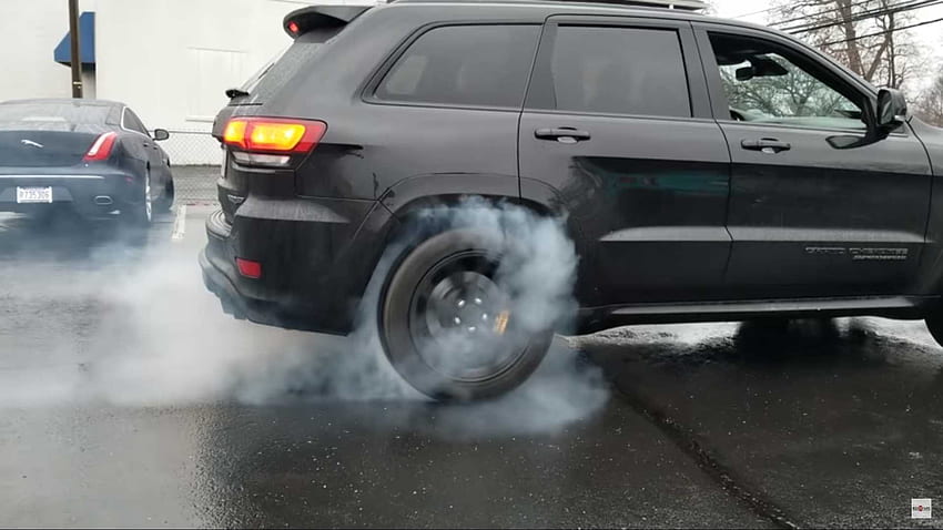 Jeep Trackhawk Rips RWD Burnouts By Simply Pulling A Fuse, Jeep Grand Cherokee Trackhawk HD wallpaper