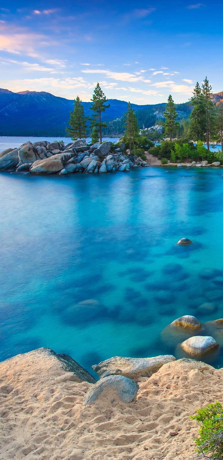 Your All-Season Travel Guide to Lake Tahoe