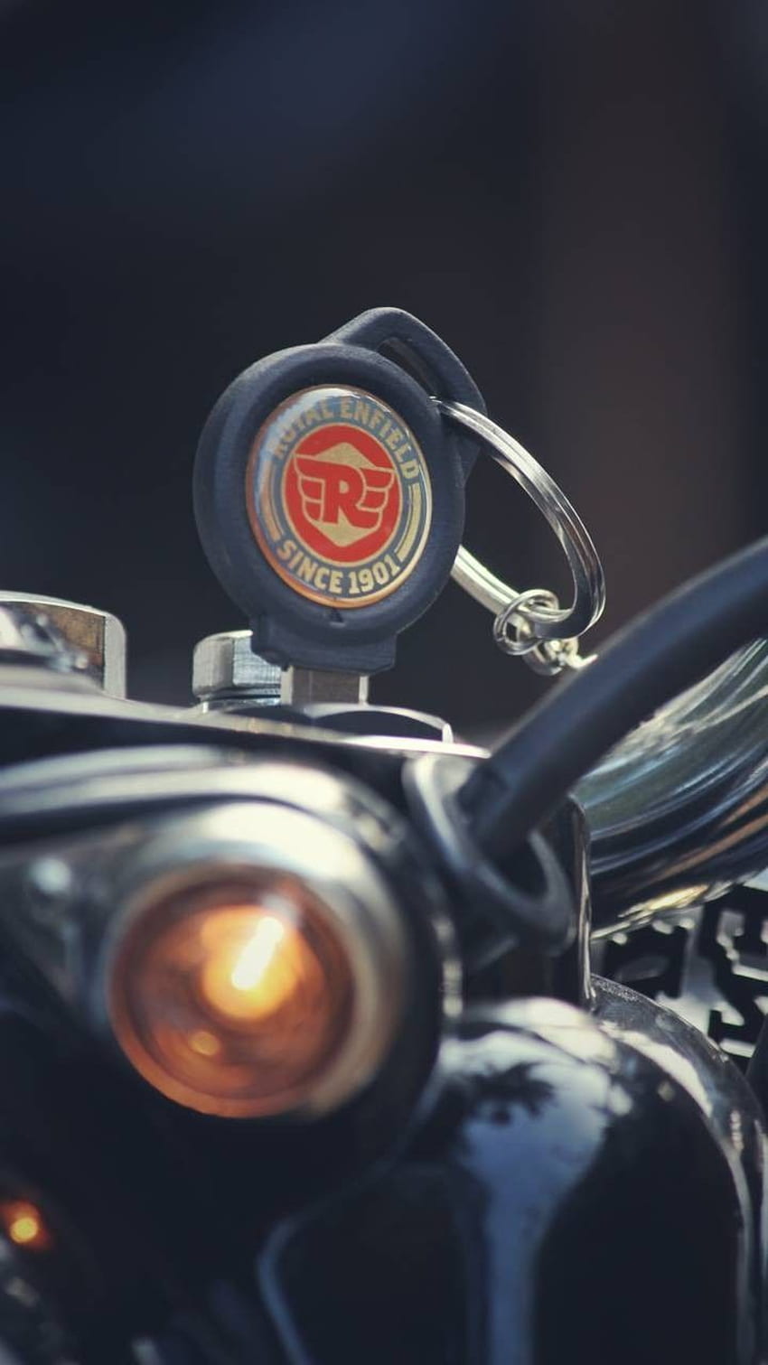 Mój rozgorączkowany rower. .. Kryszna. Królewski motocykl Bullet, logo Royal Enfield Tapeta na telefon HD