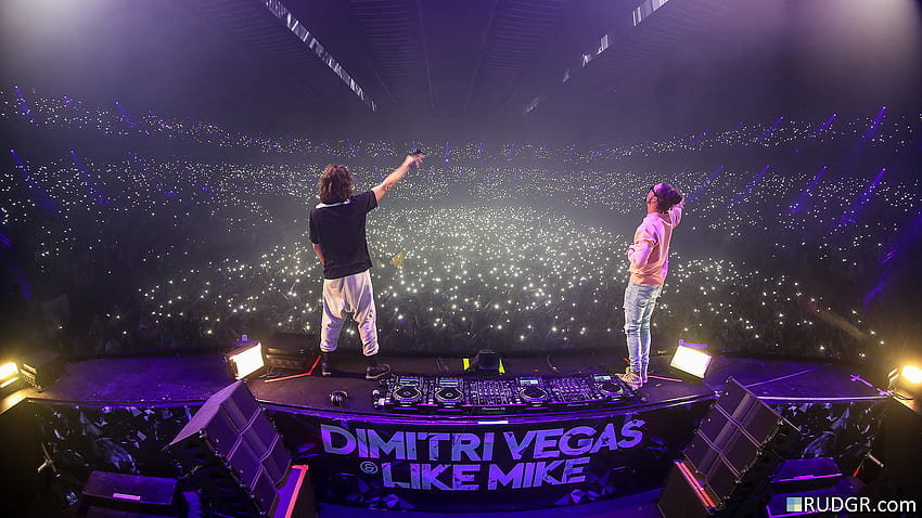Dimitri Vegas & Like Mike - Bringing The Madness Reflections HD тапет