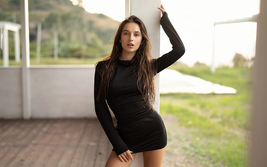 Schwarzes Kleid, Model, Brünette, wunderschönes Model HD-Hintergrundbild