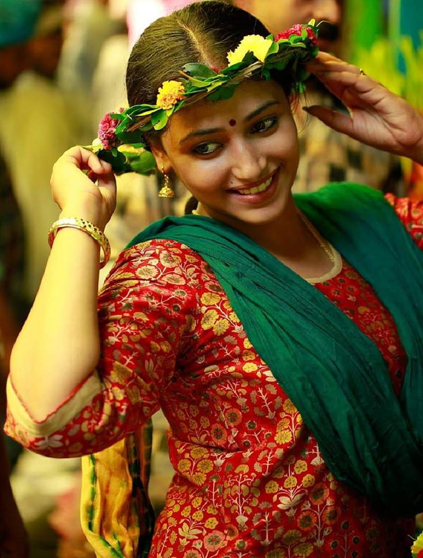 Anu Sithara: l'attrice di Mollywood Anu Sithara sexy Sfondo del telefono HD