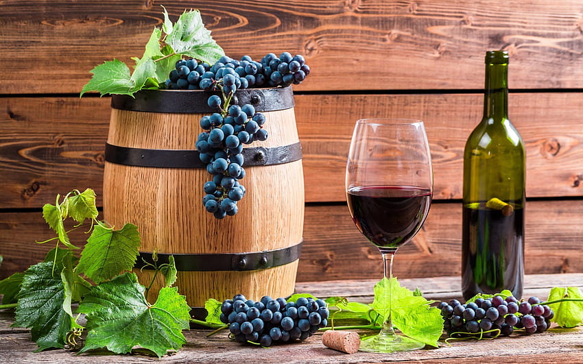ワイン、熟したブドウ、覚悟を持ってワインを 1 杯。 高品質 高画質の壁紙