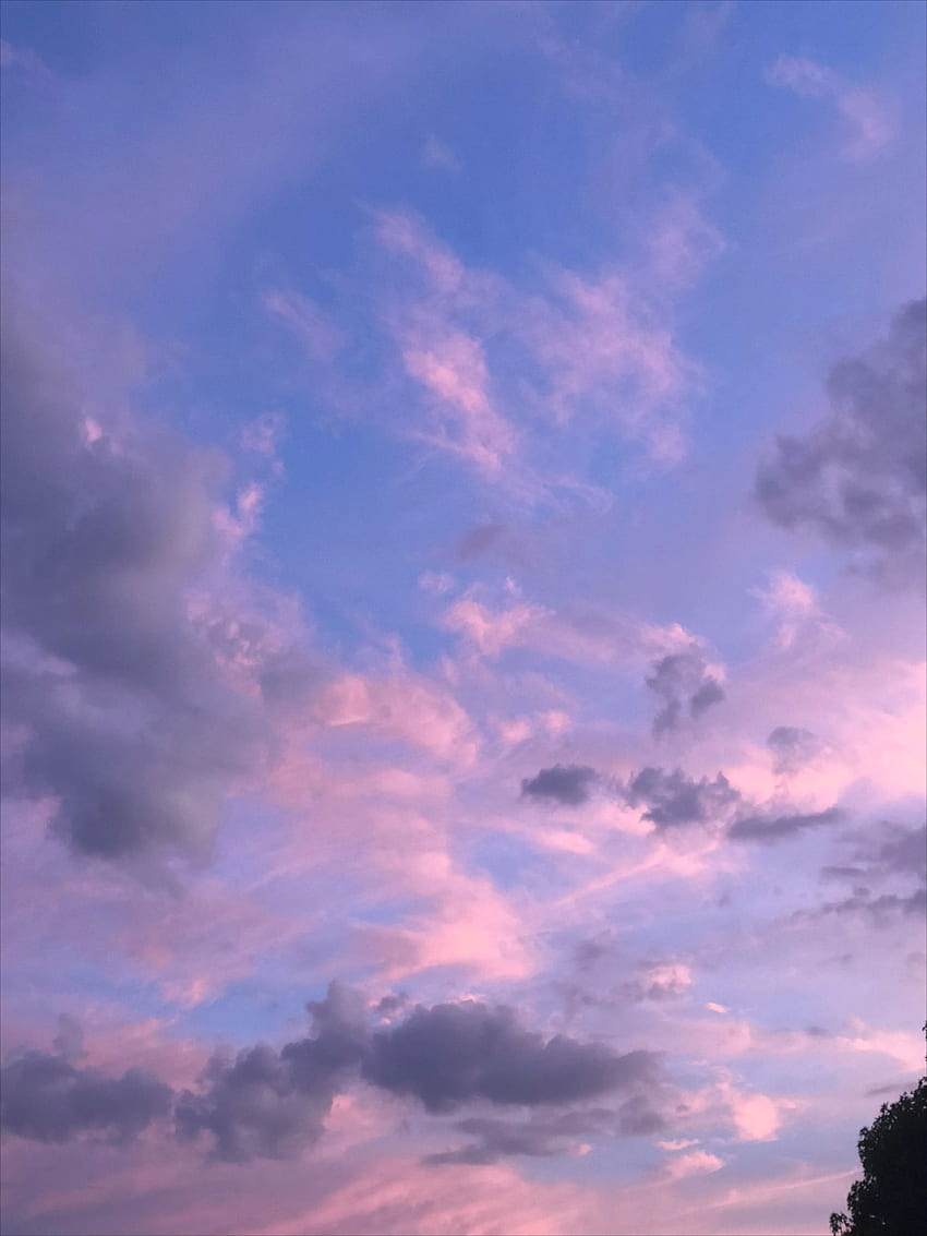 Clouds. Sky aesthetic, Purple sky, Purple aesthetic, Lavender Clouds HD ...