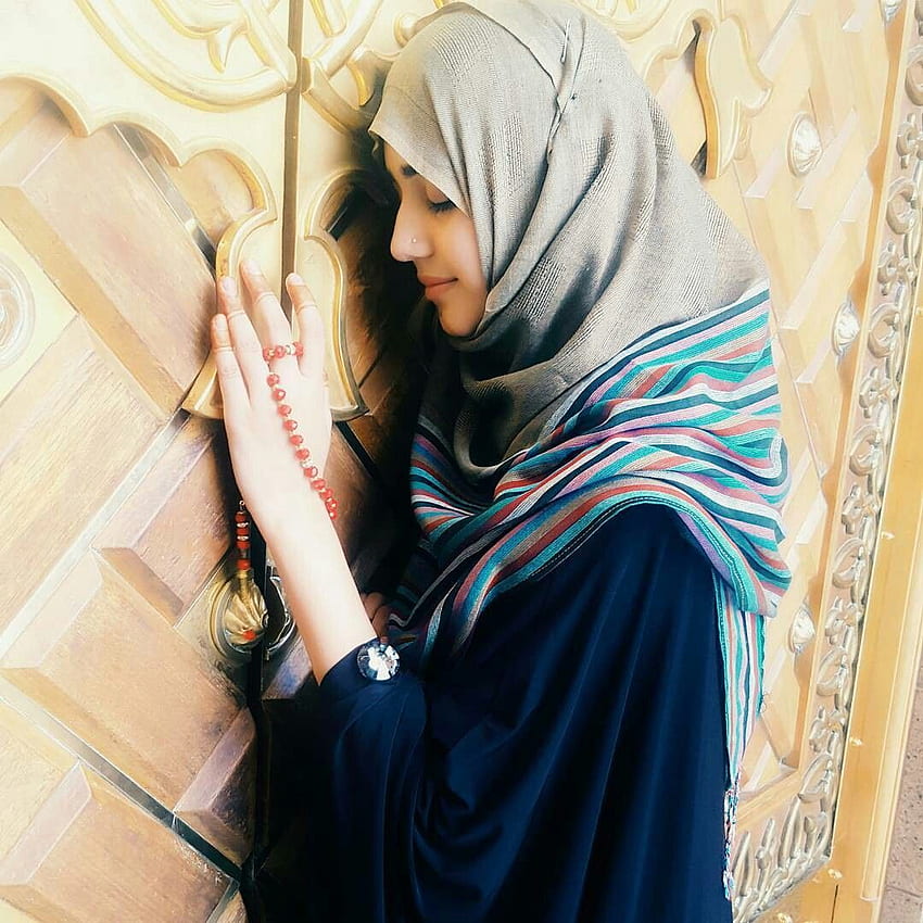HD wallpaper: woman wearing black long-sleeved top, niqab, muslim, girl, muslim  woman | Wallpaper Flare