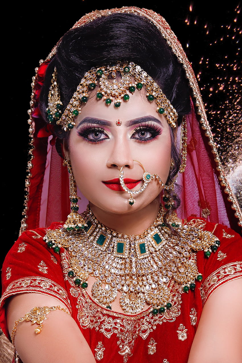 Indian Brides Of Indian Bride Makeup & Dress Background, Bridal Indian