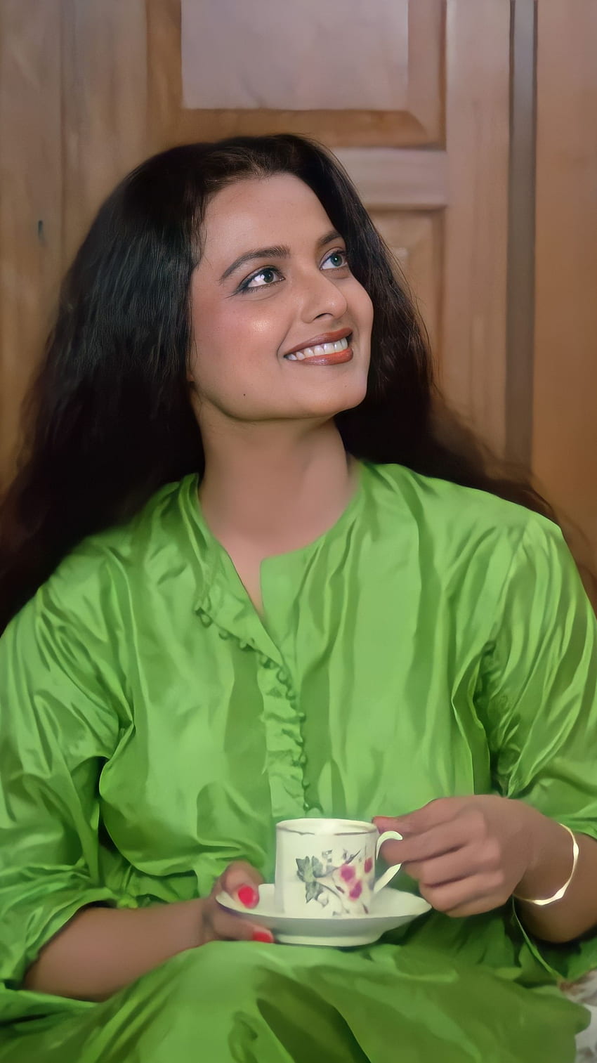 Rekha, actriz de bollywood, vintage fondo de pantalla del teléfono