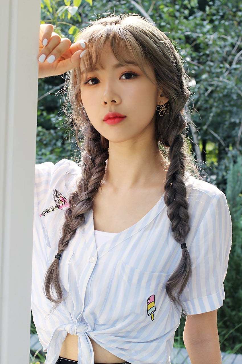 Yoohyeon '2002' Special Clip Behind the Scenes 190822 HD phone wallpaper