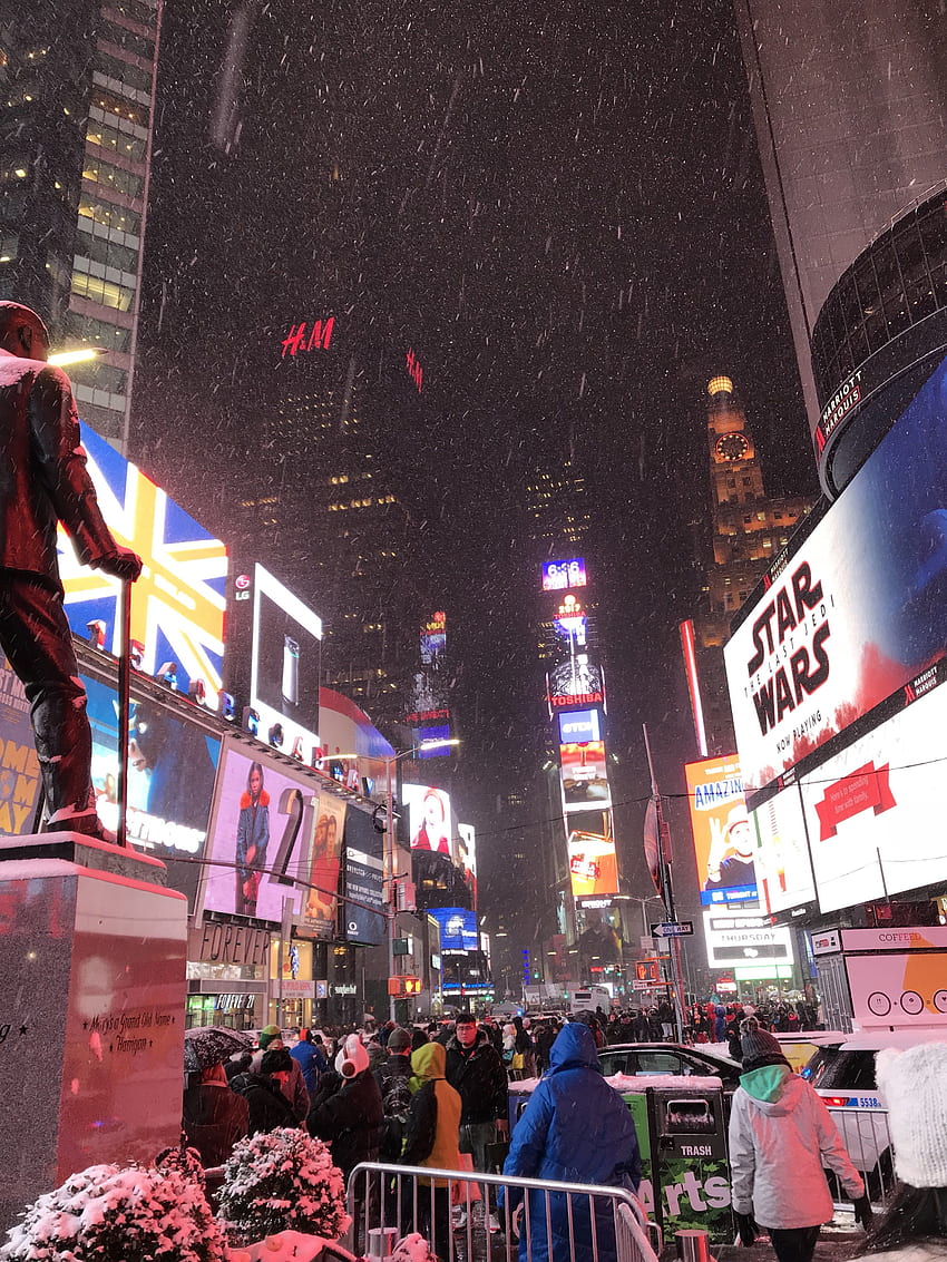 ไทม์สแควร์ท่ามกลางหิมะ - คริสต์มาสในนครนิวยอร์ก - สับปะรดลาย นิวยอร์ก ซิตี้ คริสต์มาส ทัวร์นิวยอร์ก นิวยอร์ก วอลล์เปเปอร์โทรศัพท์ HD