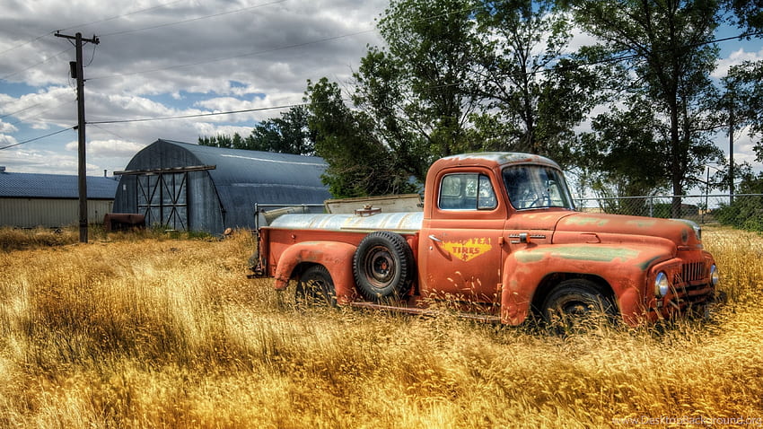 Truck, Garage, Field, Farming, Column. Background HD wallpaper