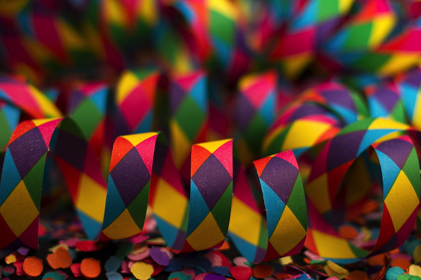 Colorido, papel, cintas, carnaval. fondo de pantalla