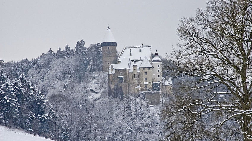 of Europe Castles In Winter - HD wallpaper