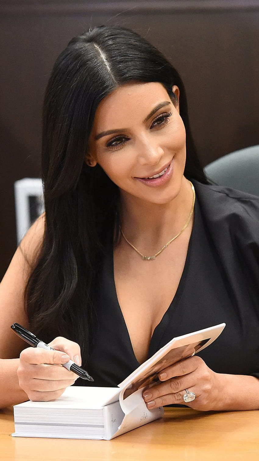 Berühmtheit Kim Kardashian, Kim Kardashian Telefon HD-Handy-Hintergrundbild
