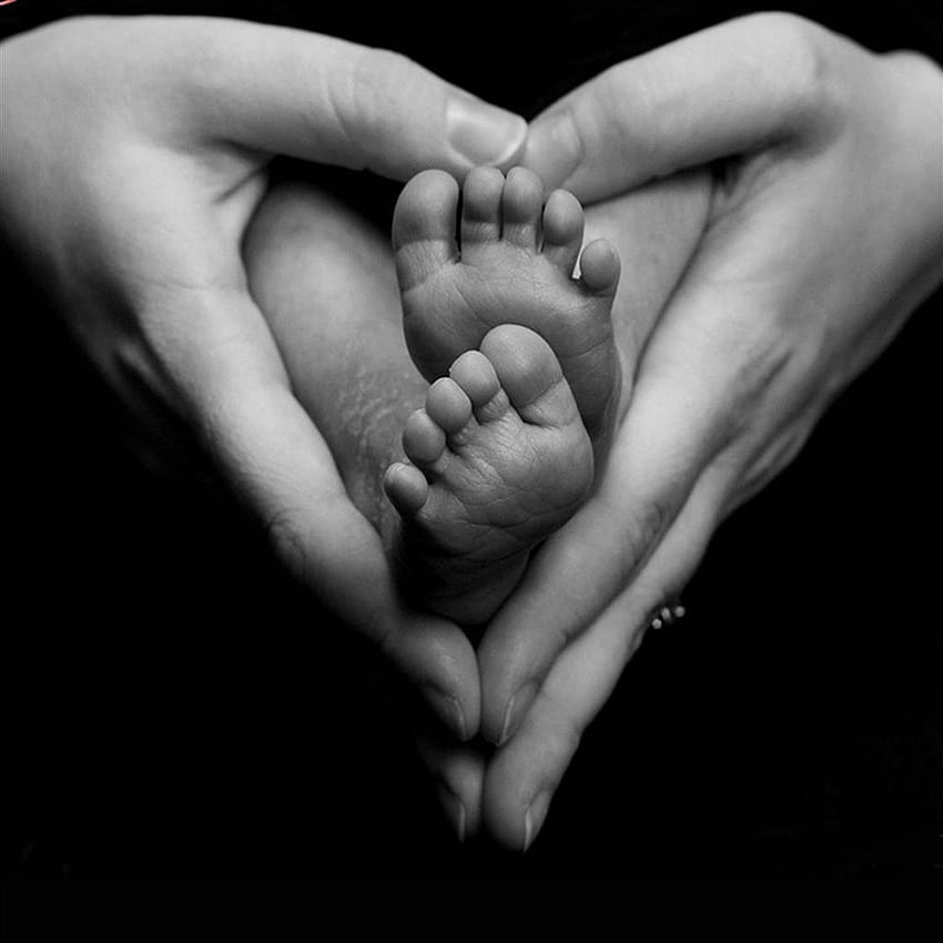 Muttertag Mama Hand Holdt Baby Fuß Liebe iPad, menschliches Baby HD-Handy-Hintergrundbild