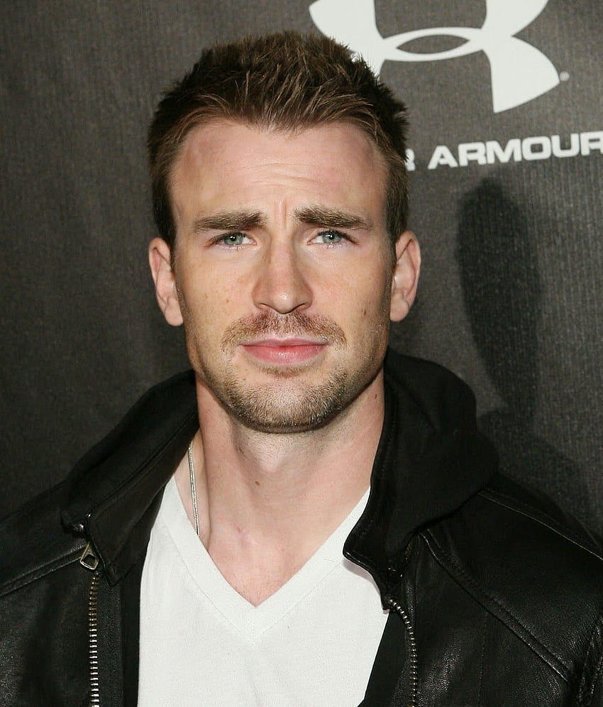 Chris Evans Handsome And Latest, Captain America Beard HD phone wallpaper