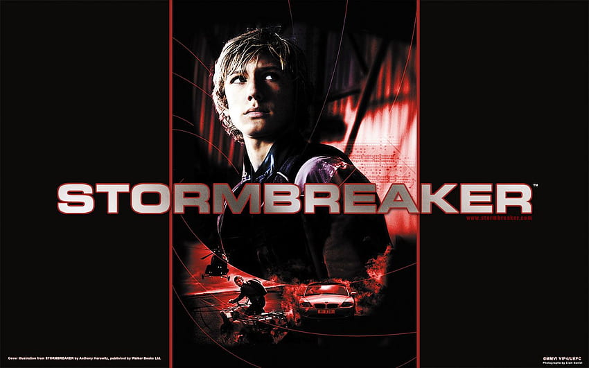 Alex Pettyfer - Alex Pettyfer w Stormbreaker 6 Tapeta HD