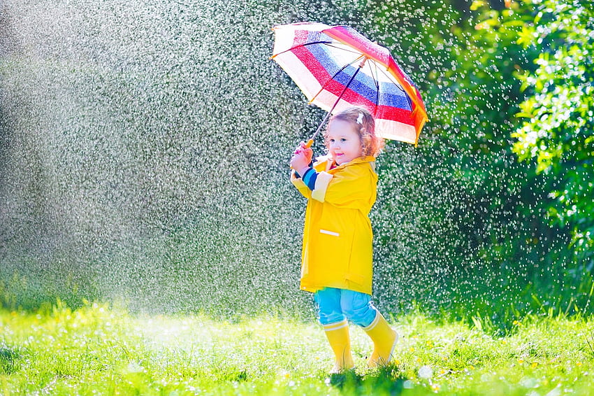 Bambina e un ombrello, blu, ombrello, colorato, pioggia, ragazza, copil, poco, rosa, giallo, bambino Sfondo HD