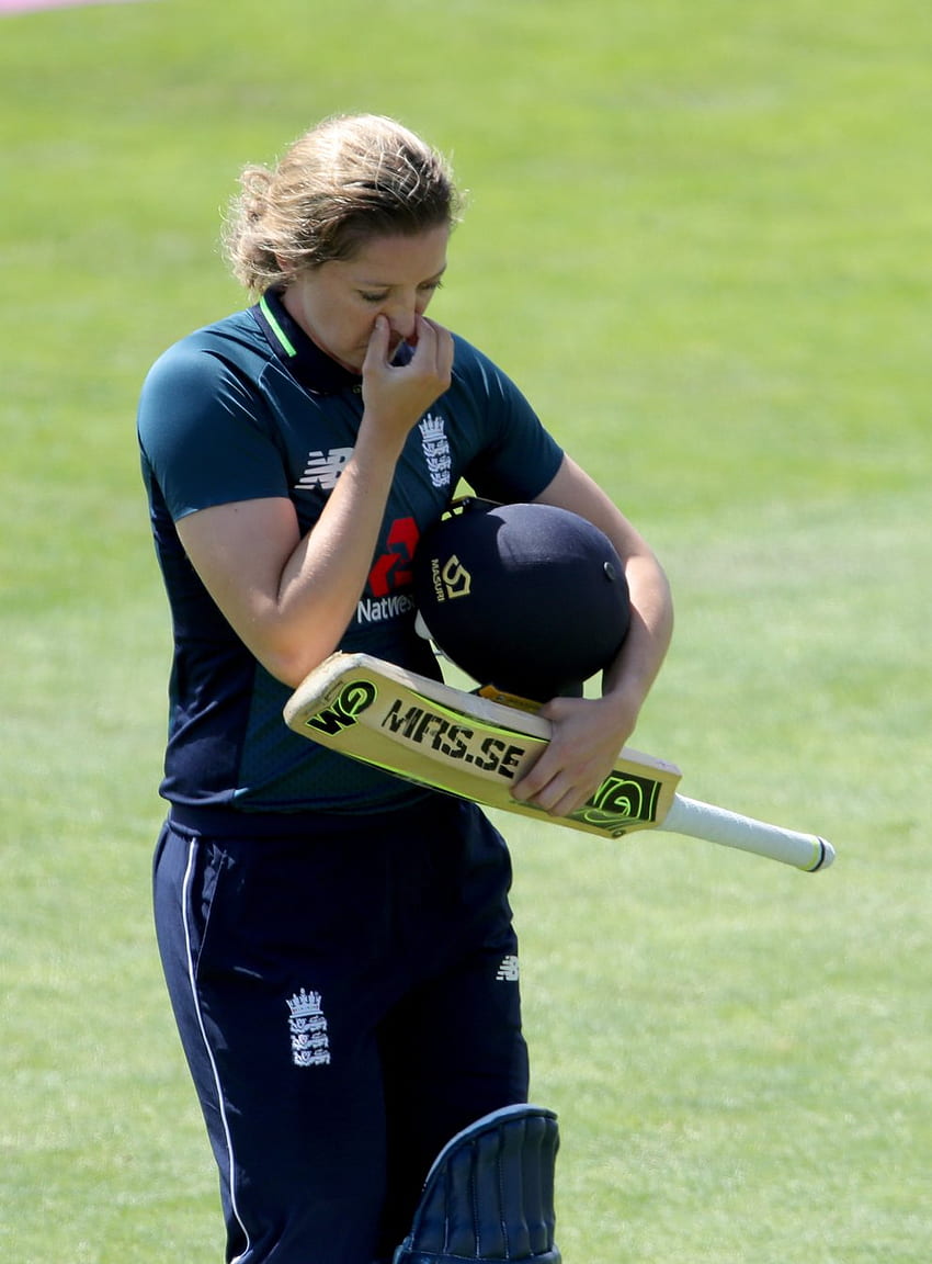 England wicketkeeper Sarah Taylor bares all for Women's Health UK. NewsChain HD phone wallpaper