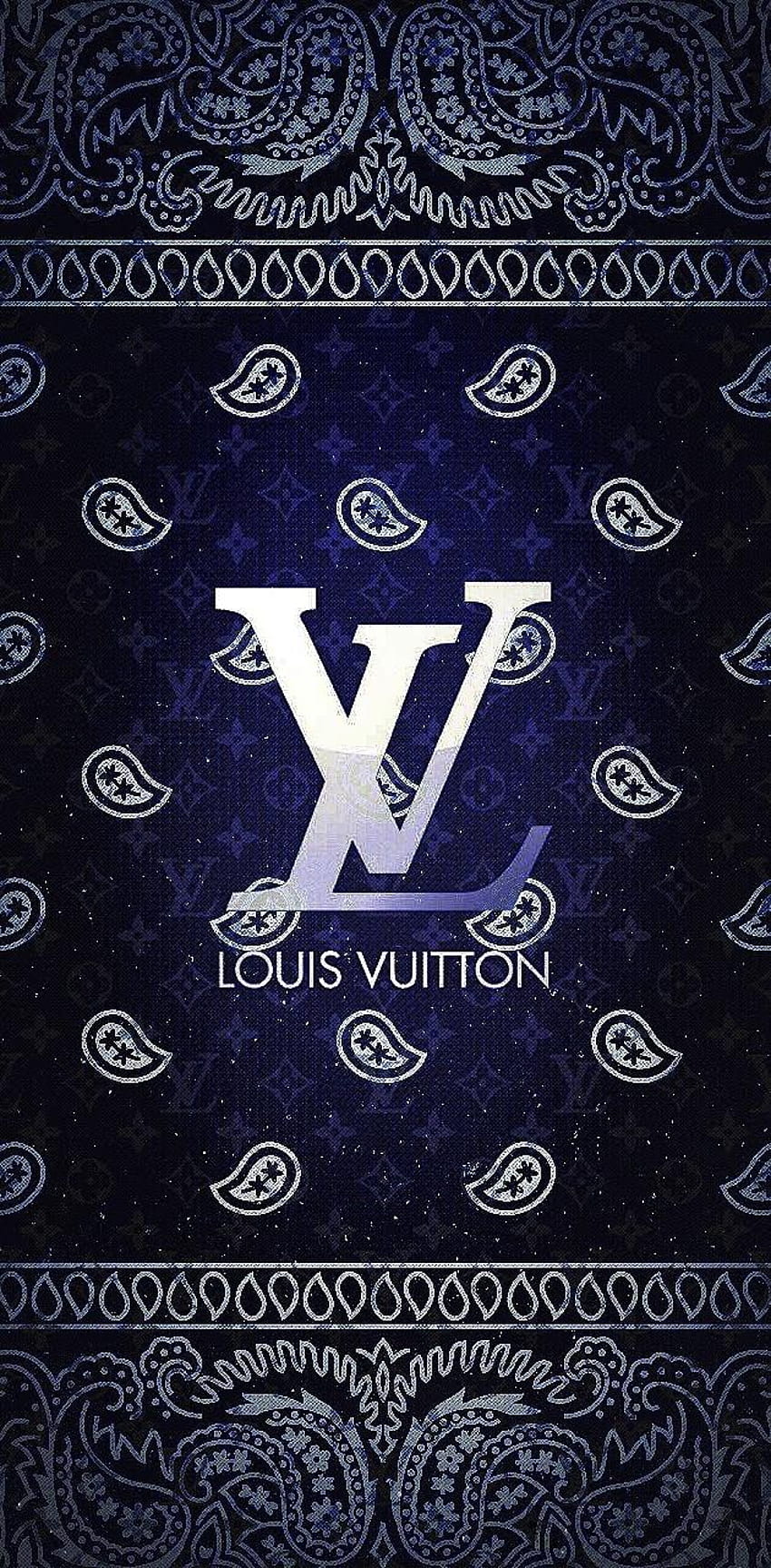 Supreme collaboration with Louis Vuitton belt and bandana Stock Photo -  Alamy