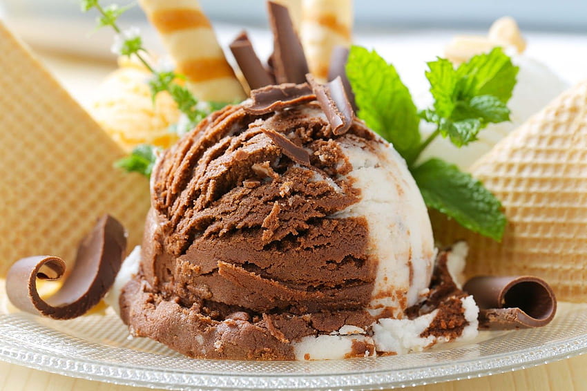 Kem (ice cream): Cùng thưởng thức ly kem thật mát lạnh, ngọt ngào và tươi mới cùng những hình ảnh đầy hấp dẫn và sống động. Các loại kem từ trái cây cho đến sô cô la đều có mặt, hãy xem ngay để tìm cho mình món ưa thích nhất!