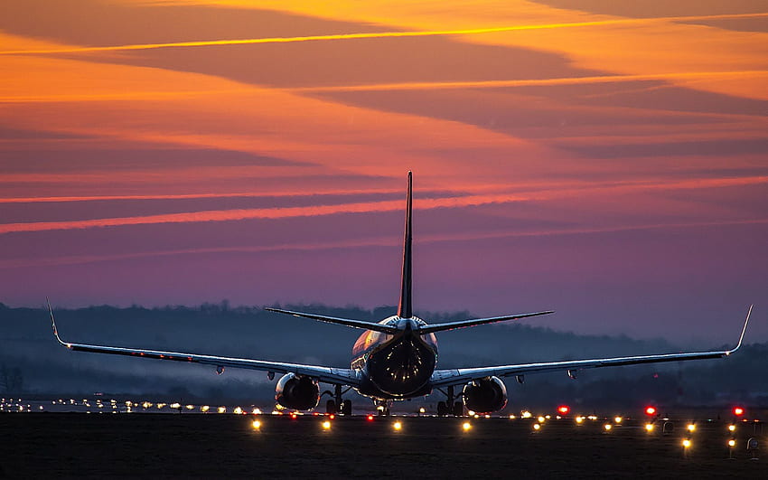 Pesawat Di Malam Hari - Pesawat Malam -, Pendaratan Pesawat Wallpaper HD