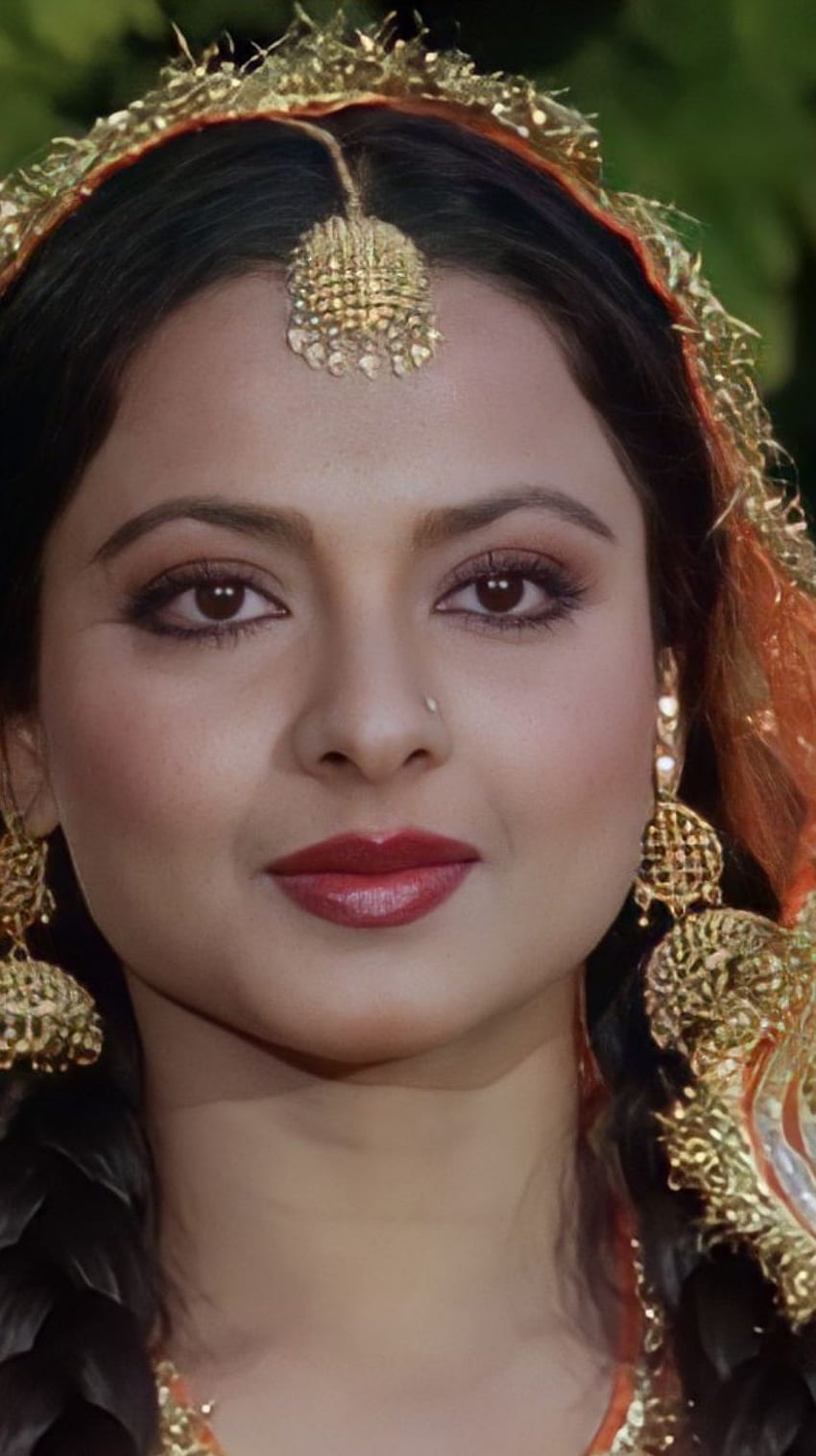 Rekha, bollywood actress, suhaag 1979 HD phone wallpaper