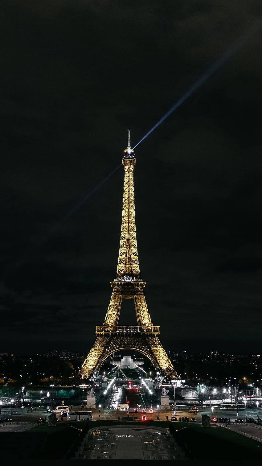 Miejsca Wieża Eiffla, Paryż, miasto nocą Tapeta na telefon HD