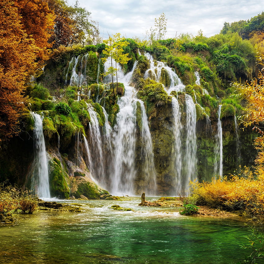 Cascades, parc national des lacs de Plitvice, , Croatie, Crotia Fond d'écran de téléphone HD