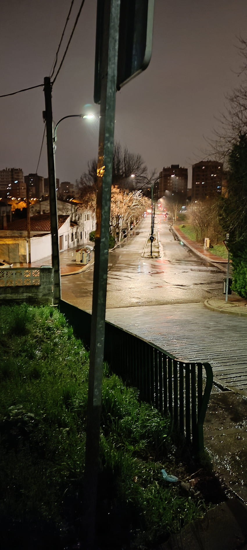 Girón de noche, oscuridad, barrio HD phone wallpaper