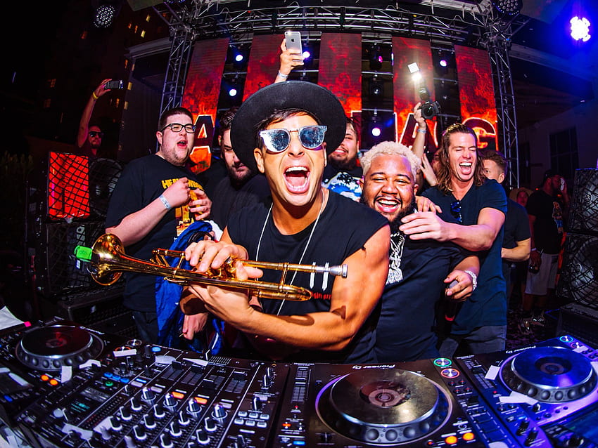 Timmy Trumpet - AFTER FKN PARTY Tapeta HD