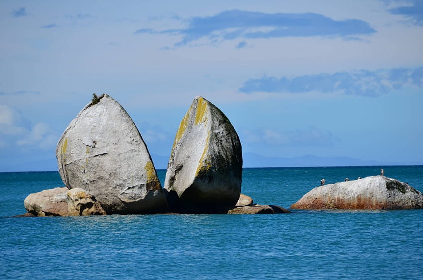 Split Apple Rock, fun, cool, nature, ocean, rock HD wallpaper