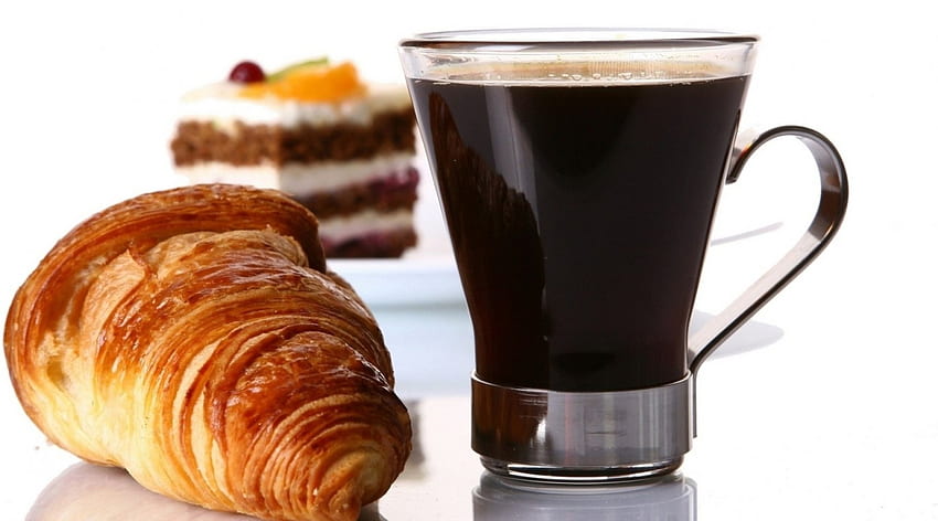Kaffee und Croissant, Croissant, Kaffee, Getränke, Essen, Trinken HD-Hintergrundbild